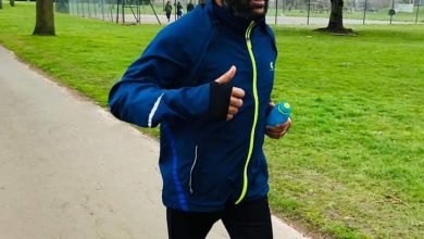 Photo of Barkingside Councillor fulfils pledge to run: 5km a week to raise money for local families in need